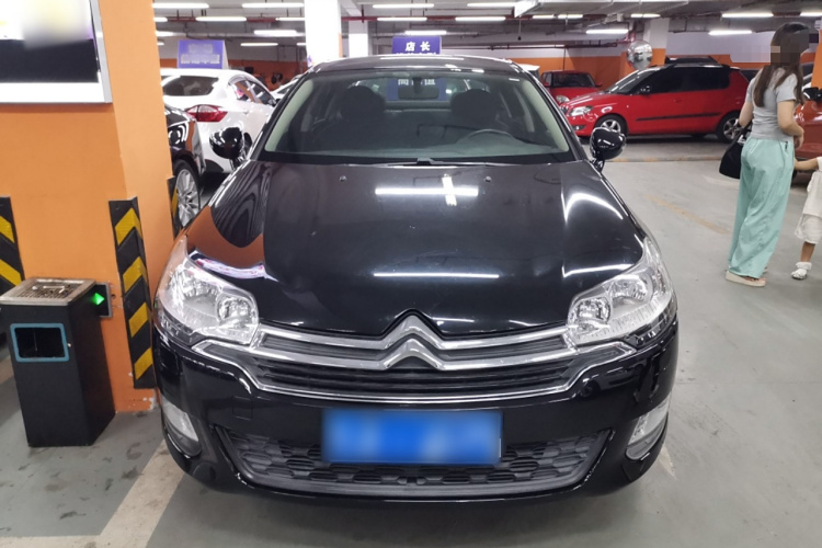 雪铁龙C5 2016款 1.6T 自动尊悦型车身外观6001