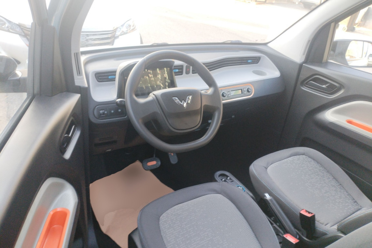 五菱汽车 宏光MINIEV 2022款 轻松款 磷酸铁锂中控内饰12