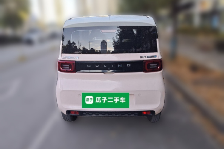 五菱汽车 宏光MINIEV 2022款 自在款 磷酸铁锂车身外观6004
