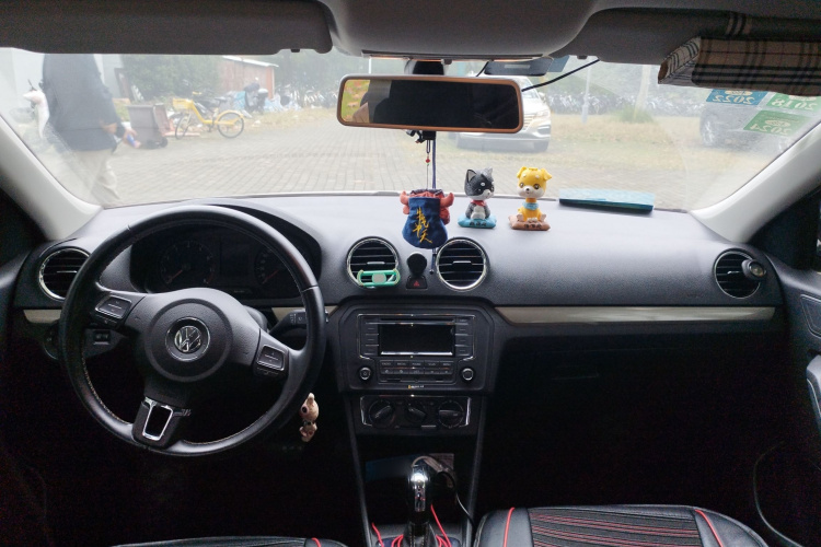 大众 捷达 2016款 1.6L 25周年纪念版中控内饰12