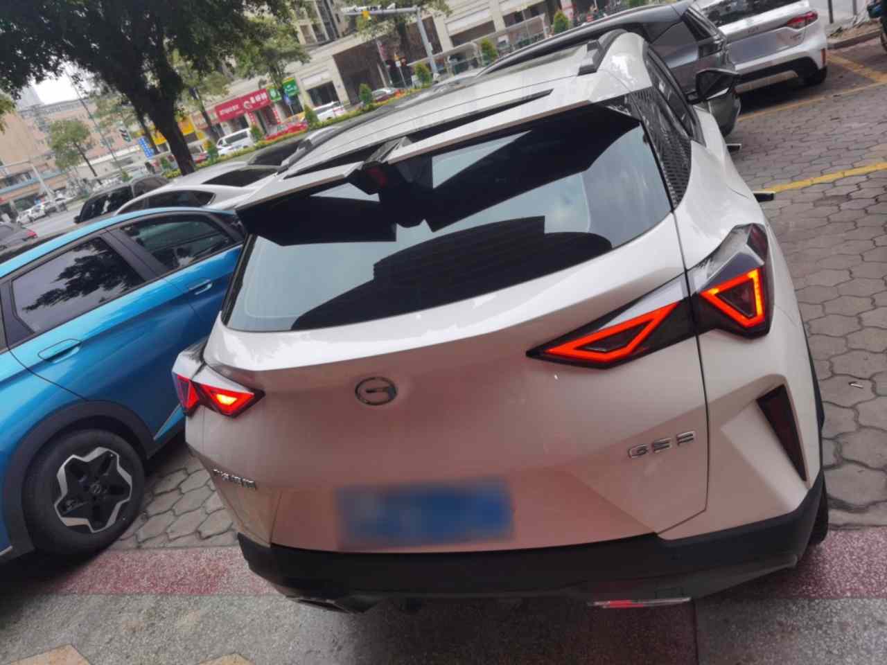 广汽传祺 传祺GS3 2023款 影速 270T 劲享版(3)