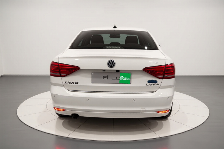 大众 朗逸 2017款 1.6L 自动舒适版车身外观6