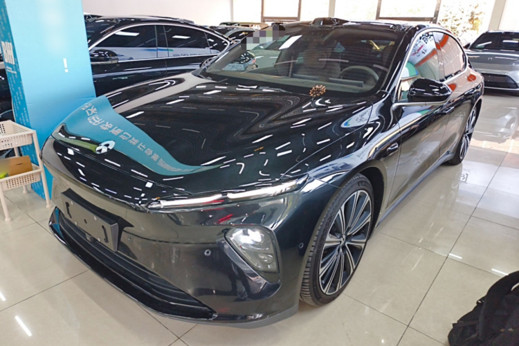 蔚来ET7 2024款 100kWh 行政签名版车身外观1