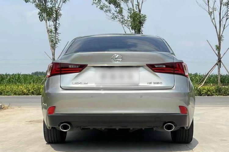 雷克萨斯IS 2013款 250 F SPORT车身外观6006