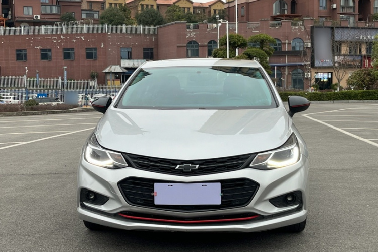 雪佛兰 科鲁兹 2018款 Redline 330T 双离合领锋版车身外观6005