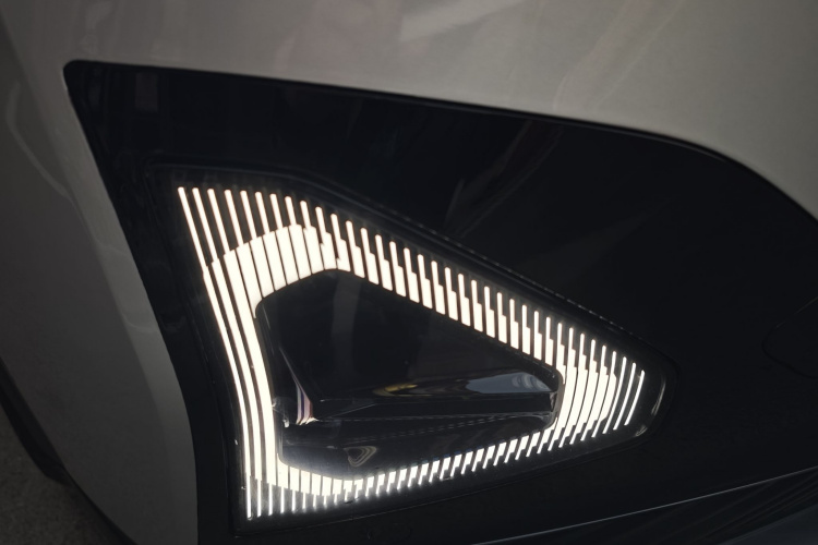 东风风神 皓瀚 2023款 DH-i 1.5T 豪华版局部细节9004