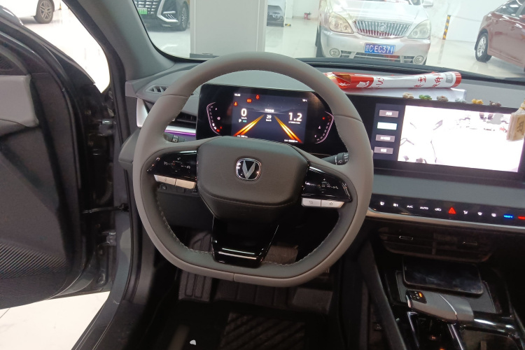 长安 锐程PLUS 2023款 1.5T DCT尊贵型局部细节13