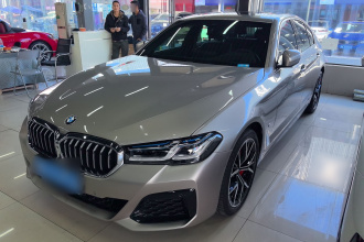 宝马5系(进口) 2021款 改款 540i 风尚版 M运动套装