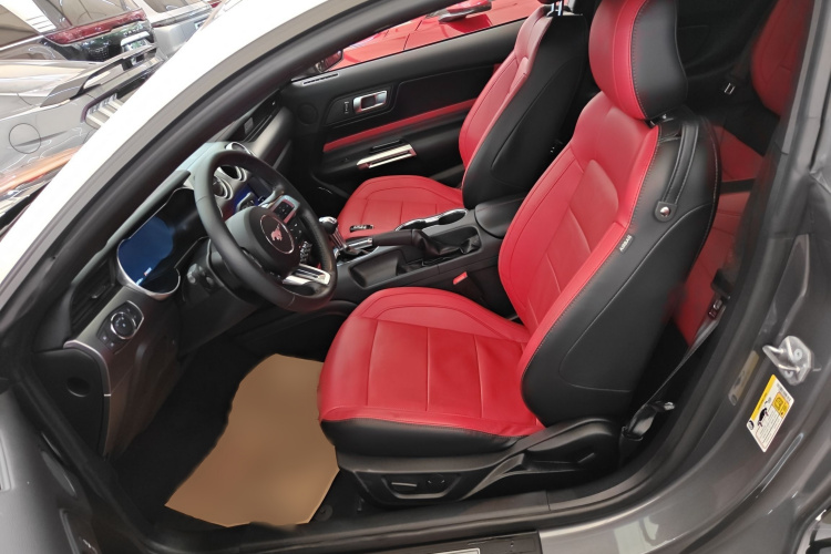 福特 Mustang 2021款 2.3T EcoBoost局部细节19