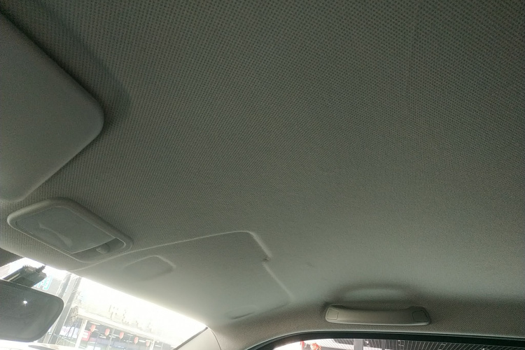 五菱汽车 宏光MINIEV 2022款 轻松款 三元锂中控内饰22