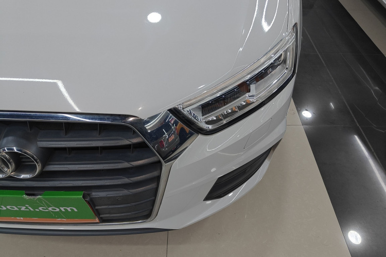 奥迪Q3 2018款 30周年年型 30 TFSI 时尚型局部细节36