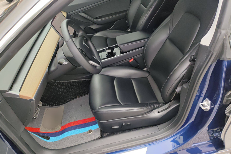 特斯拉 Model 3 2020款 改款 长续航后轮驱动版中控内饰19
