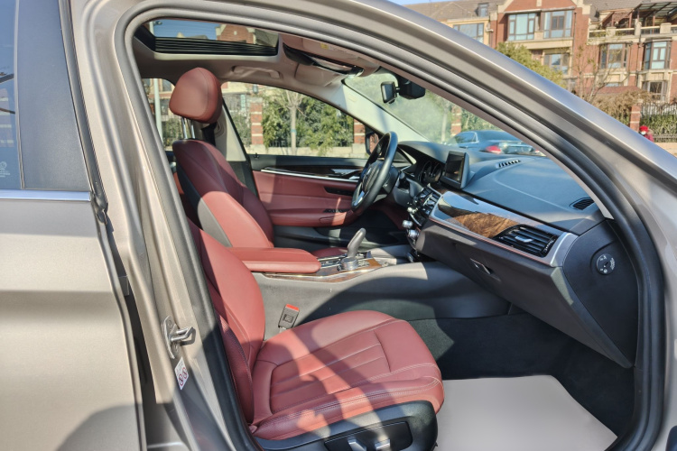 宝马5系 2018款 528Li 上市特别版中控内饰7005