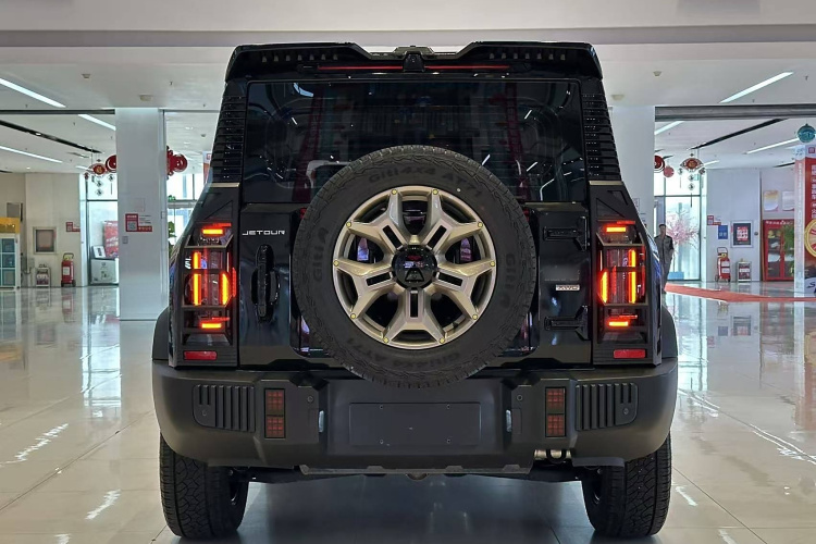 捷途旅行者 2023款 2.0T 四驱征服车身外观6005