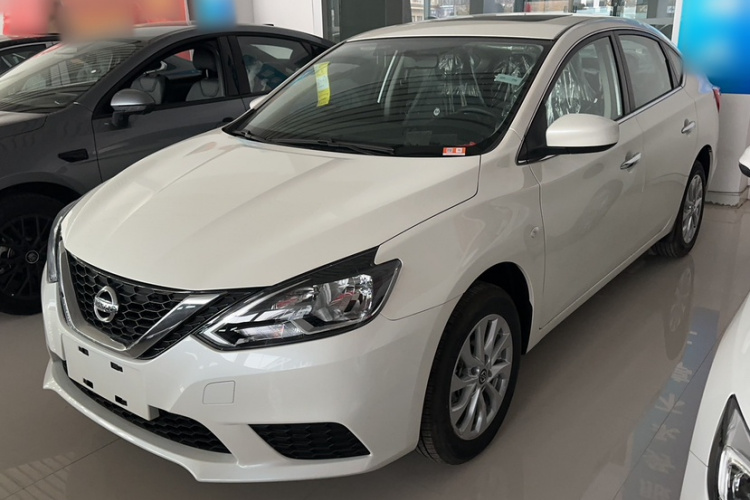 日产 轩逸 2024款 改款三 经典 1.6XE CVT舒适版车身外观1