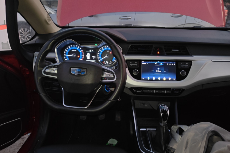 吉利汽车 远景X3 2019款 升级版 1.5L 手动尊贵型中控内饰12