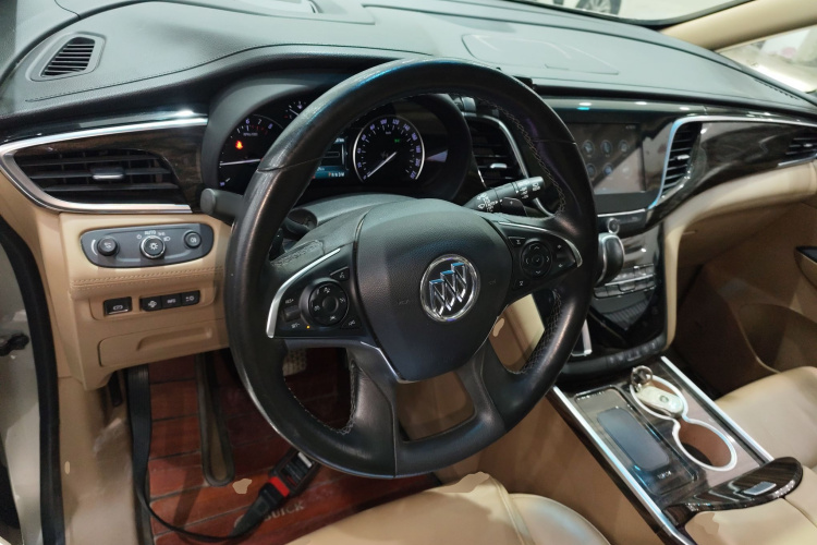 别克GL8 2018款 ES 28T 旗舰型 国VI中控内饰13