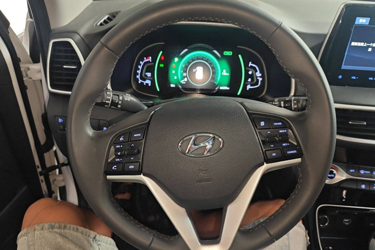 现代 途胜 2020款 280TGDi 两驱GLS时尚版 国VI中控内饰13