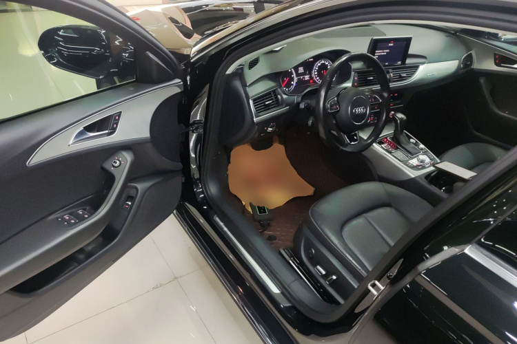 奥迪A6L 2017款 45 TFSI quattro 运动型中控内饰20