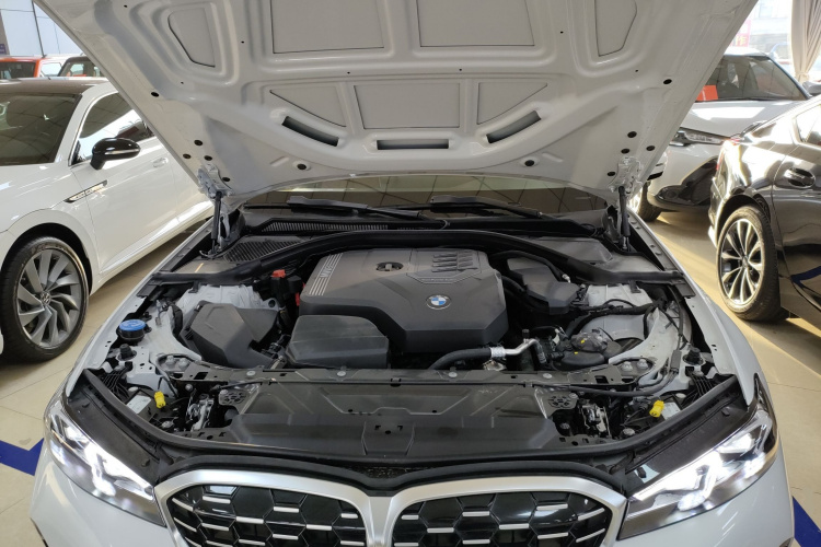 宝马3系 2025款 325Li M运动套装局部细节24