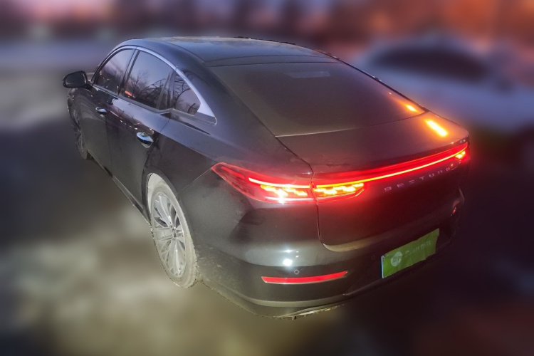 奔腾B70 2024款 龙腾版 1.5T 领创型车身外观6003