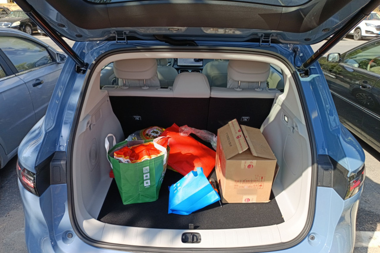 零跑汽车 零跑B10 2025款 510激光雷达版机舱底盘23