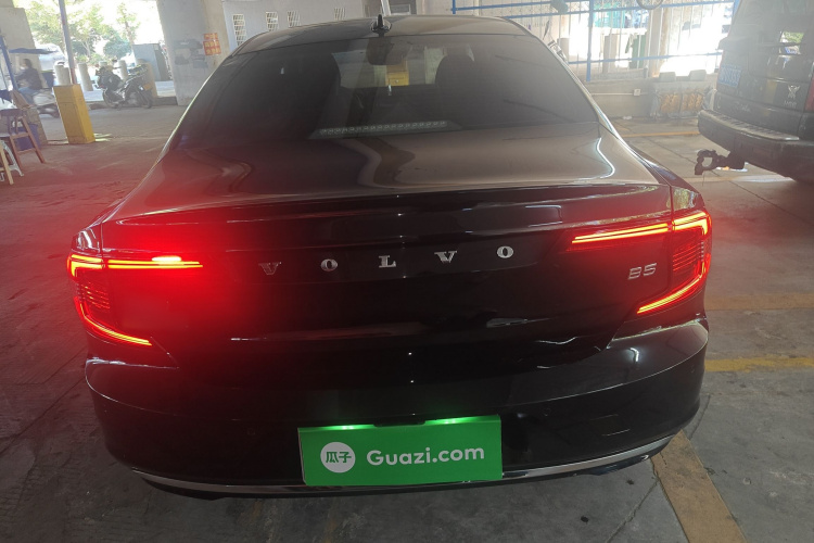 沃尔沃S90 2021款 B5 智远豪华版车身外观6