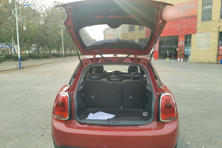 MINI 2016款 1.5T COOPER 五门版机舱底盘23