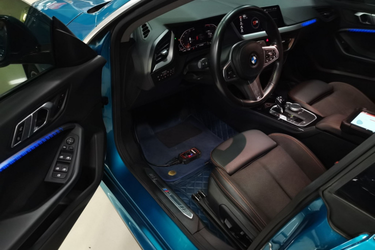 宝马2系(进口) 2021款 225i 四门轿跑车 M运动套装中控内饰20