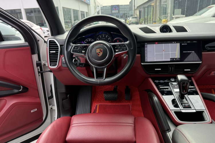 保时捷 2018款 Cayenne 3.0T中控内饰7002