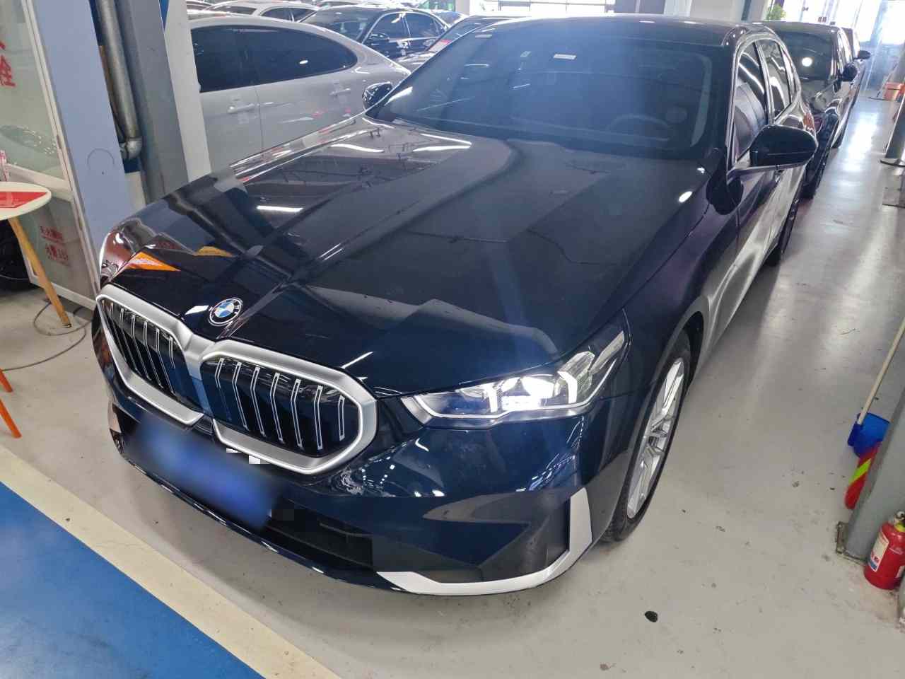 宝马5系 2024款 525Li 豪华套装(2)