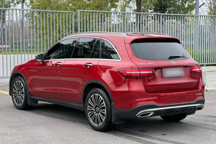 奔驰GLC 2018款 GLC 260 4MATIC 动感型车身外观6003