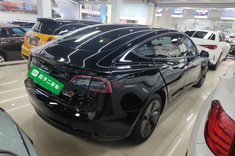特斯拉 Model 3 2022款 后轮驱动版车身外观6005