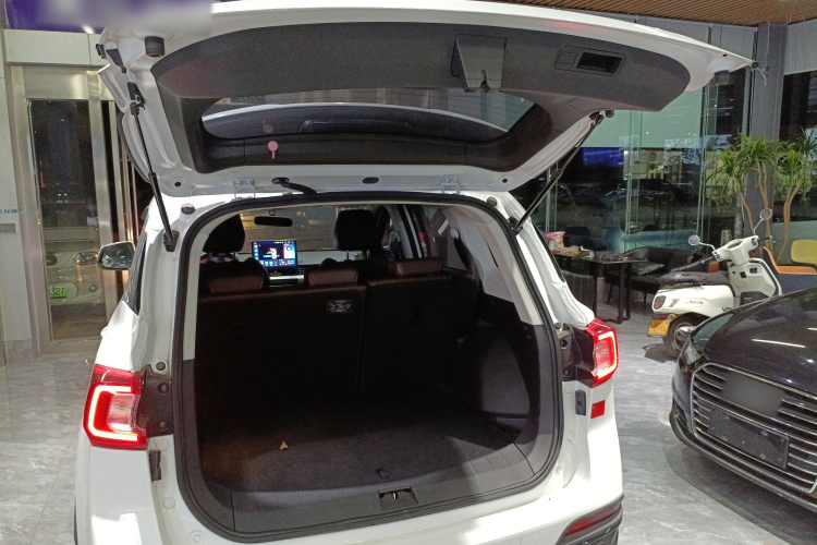 东风风行 风行T5 2024款 盛世款 1.6L 手动寻梦版 五座局部细节23