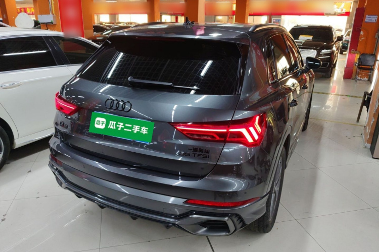 奥迪Q3 2024款 35 TFSI 时尚动感型车身外观6005