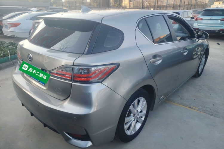 雷克萨斯CT 2014款 CT200h 精英版 单色车身外观6005