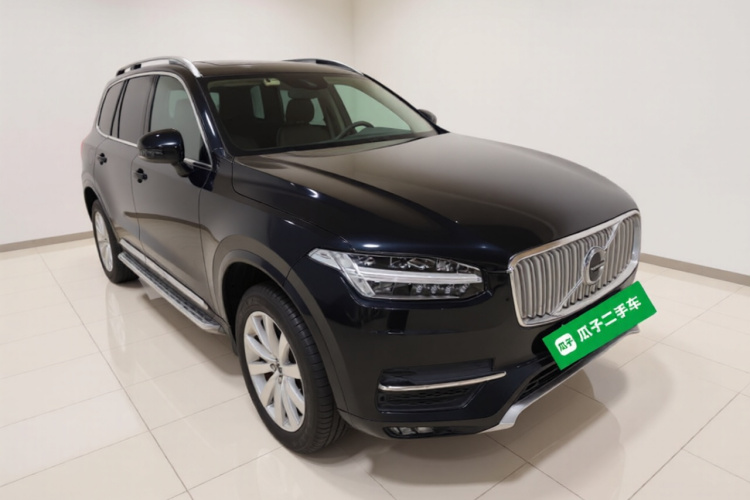 沃尔沃XC90 2018款 T6 智逸版 5座车身外观3