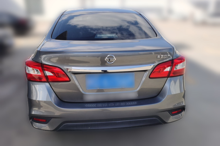 日产 轩逸 2022款 经典 1.6XL CVT豪华版车身外观6