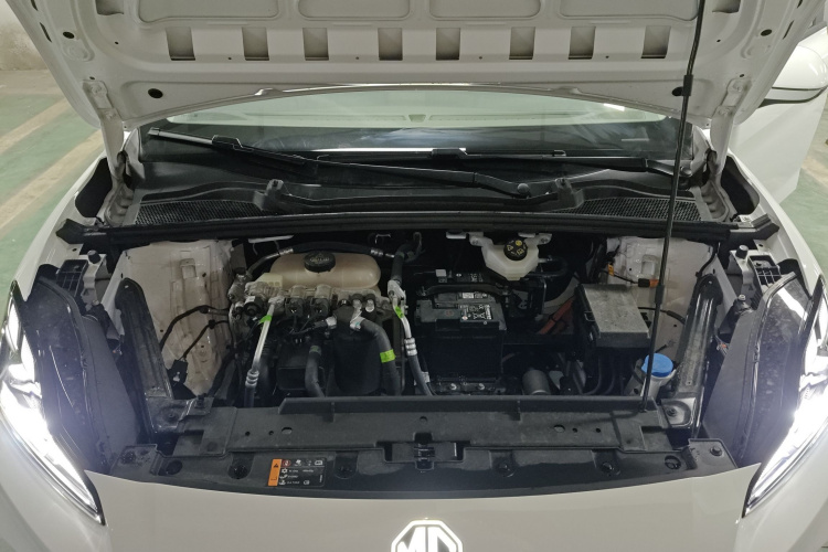 名爵 MG4 EV 2026款 437 从容版机舱底盘24