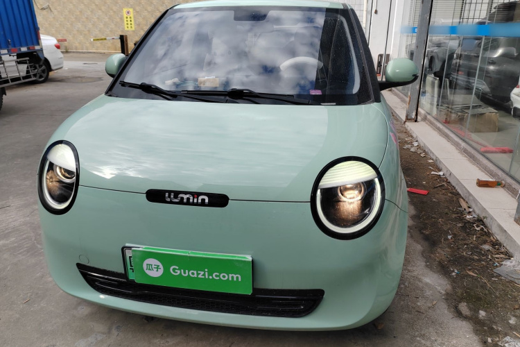 长安启源 长安Lumin 2022款 210km 香甜款车身外观2