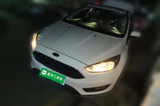 福特 福克斯 2018款 两厢经典 1.6L 自动风尚型智行版