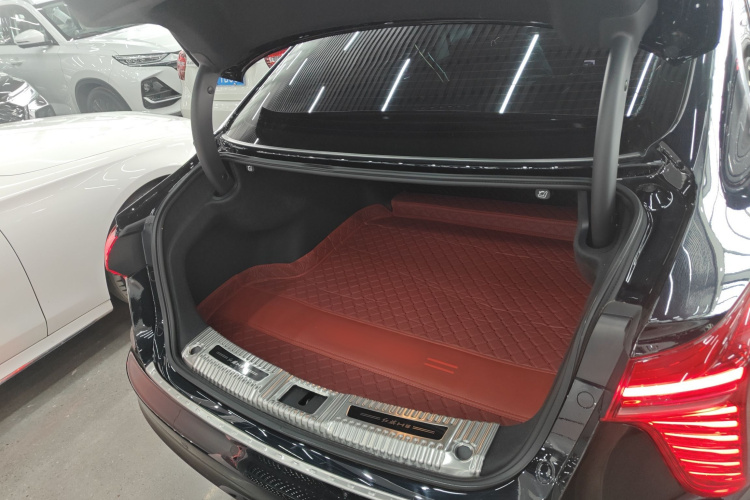 红旗H5 2023款 2.0T 自动智联旗畅版局部细节23