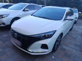 长安 逸动 2021款 PLUS 蓝鲸NE 1.4T GDI DCT旗舰型