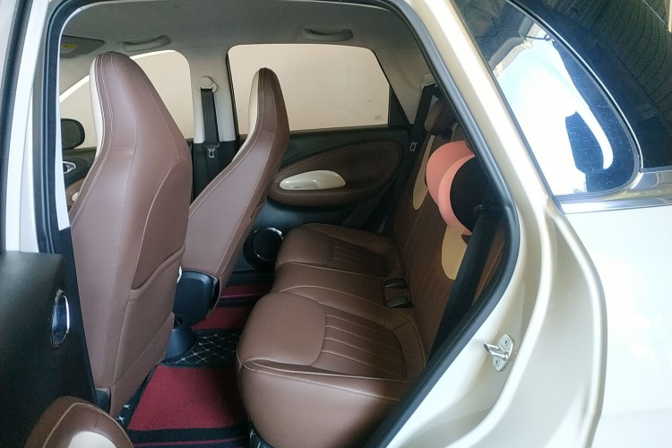 五菱汽车 五菱缤果 2023款 410km 灵犀尊享款中控内饰21