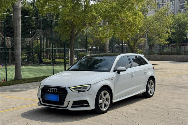 奥迪A3 2019款 Sportback 35 TFSI 时尚型 国V车身外观1