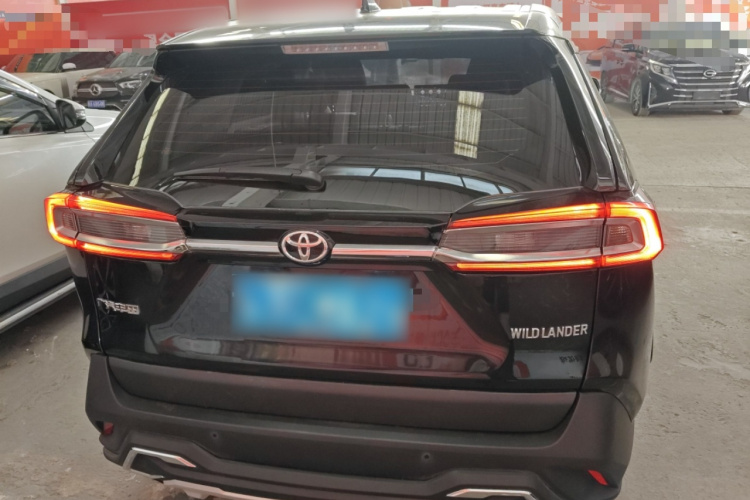 丰田 威兰达 2022款 2.0L CVT两驱豪华PLUS版车身外观6