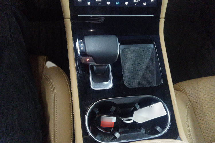 理想汽车 理想ONE 2021款 增程6座版局部细节18