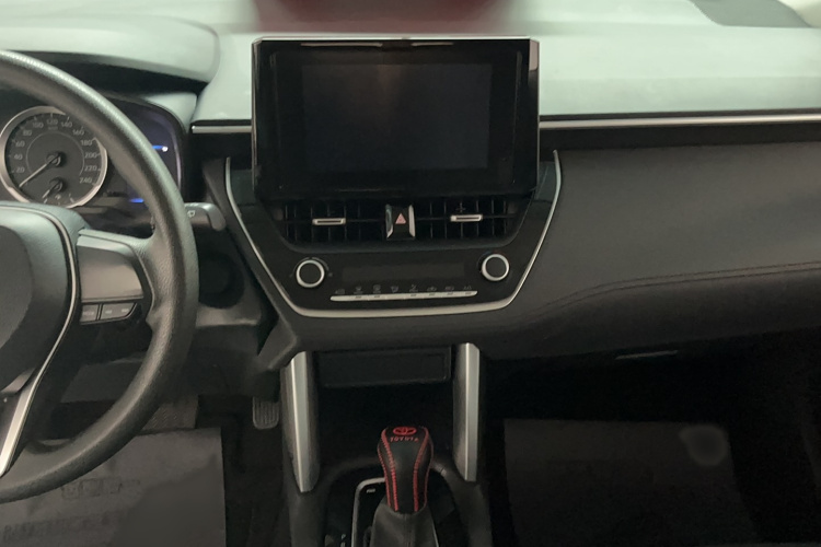 丰田 锋兰达 2022款 2.0L CVT精英版局部细节16