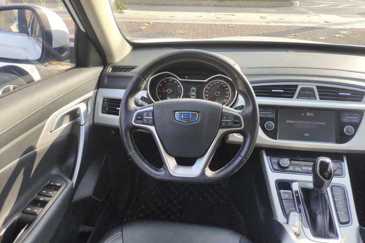 吉利汽车 博越 2018款 1.8TD 自动两驱智雅型中控内饰13