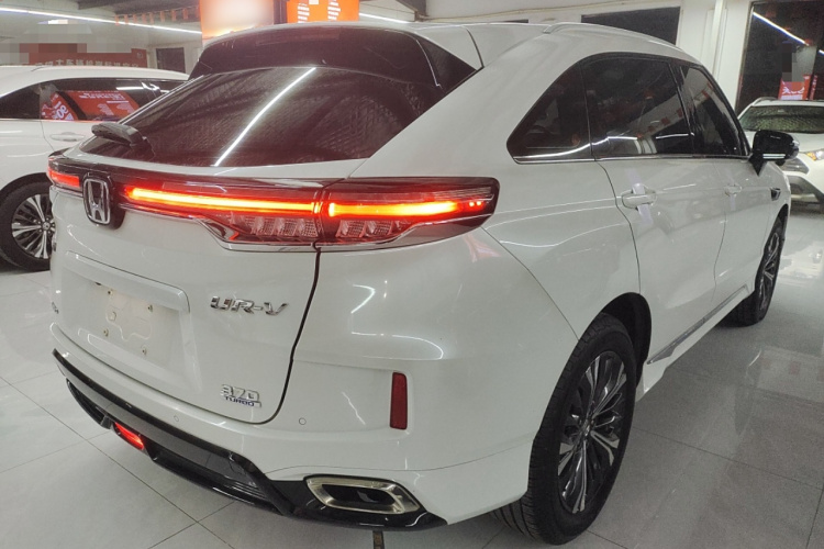 本田UR-V 2020款 370TURBO 四驱尊享版车身外观6005